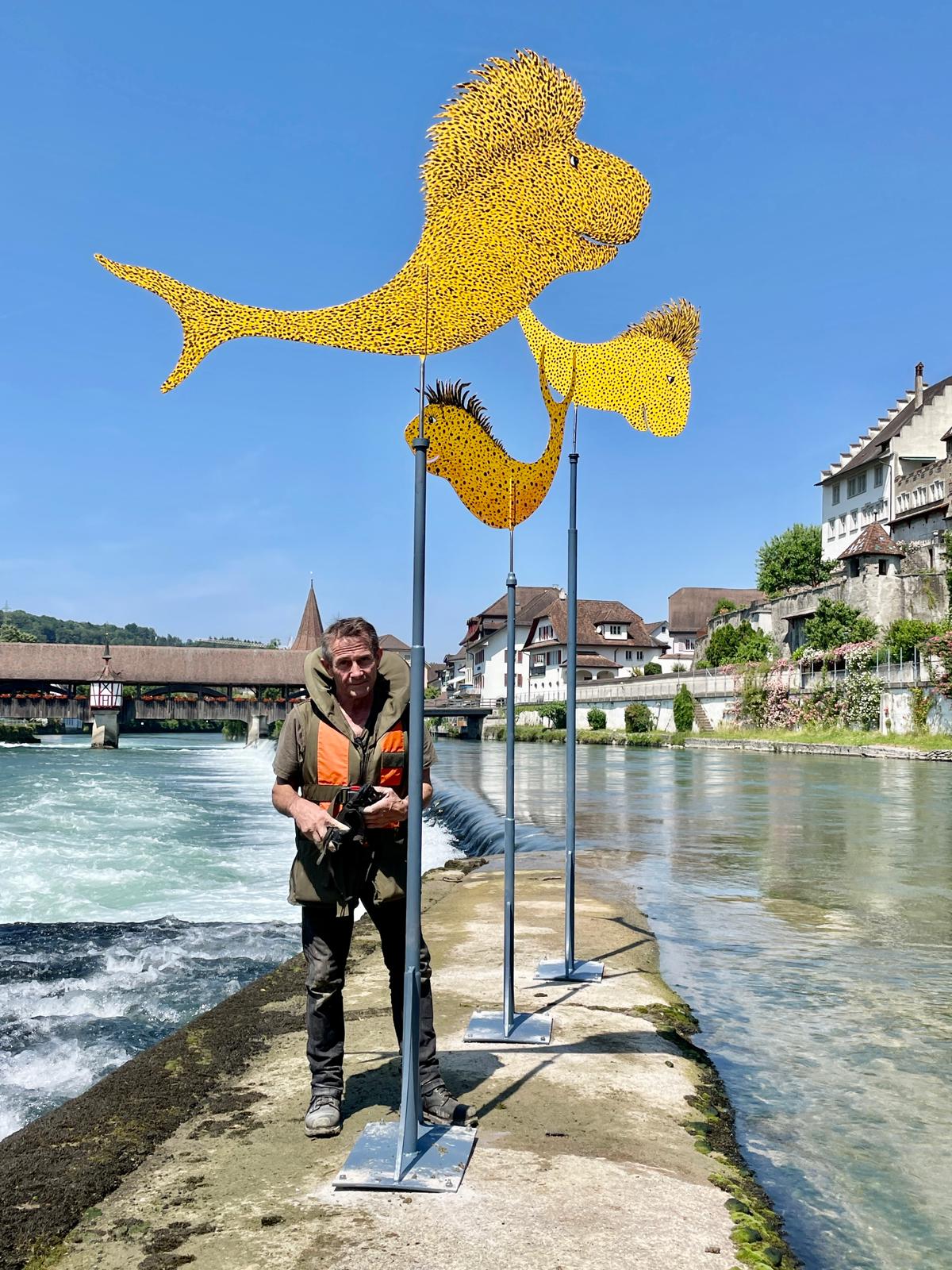 Foto des Künstlers mit seinen Rüüs-Chatze